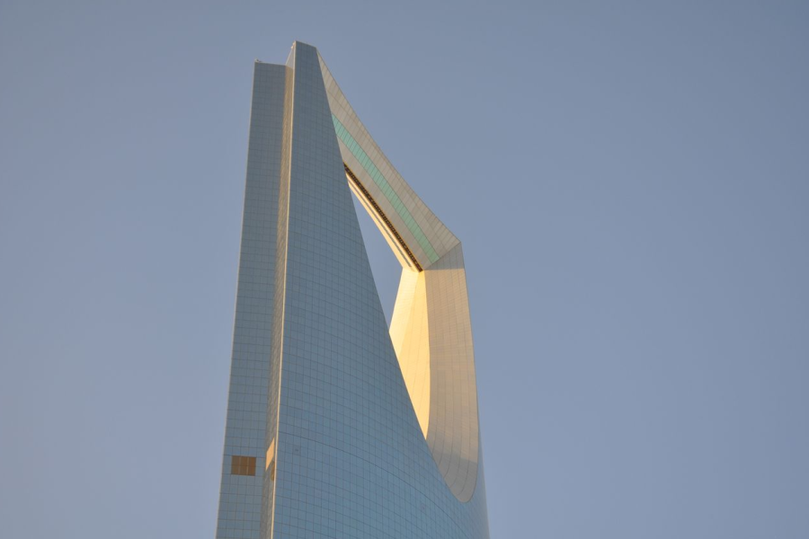 Saudi Kingdom Tower Top Economy Riyadh