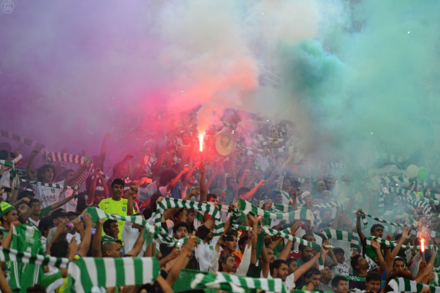 soccer-fans-celebrate-smoke