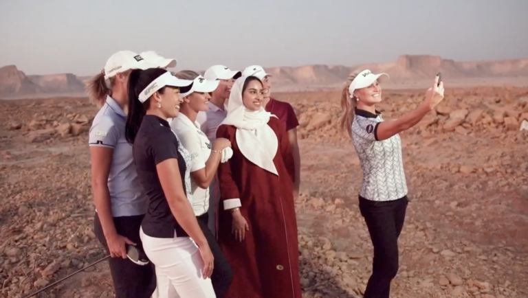 Ladies-golf-in-saudi-sustg