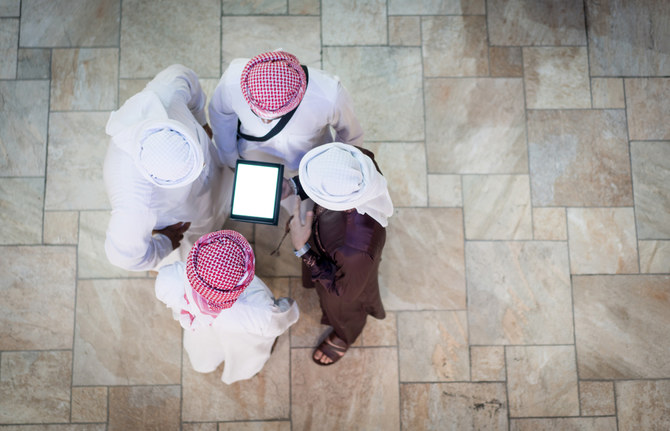 Group,Of,Young,Arab,Businessmen,With,Tablet